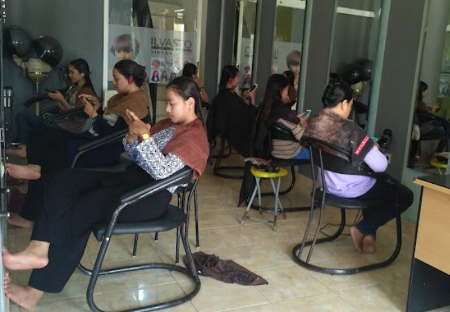 Puskesmas Baru di Binangun dan Dayeuhluhur: Apa yang Bisa Dibuat Bisnis Kesehatan & Kecantikan?
